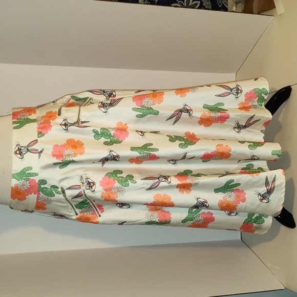 Looney Tunes x Unique Vintage Bugs Bunny Skirt - Picture 1 of 12